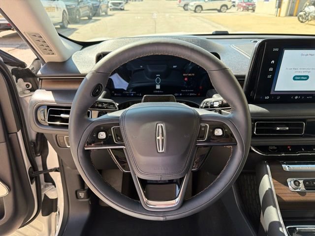 Certified 2025 Lincoln Aviator Reserve w/ Equipment Group 201A AWD/4WD image 27