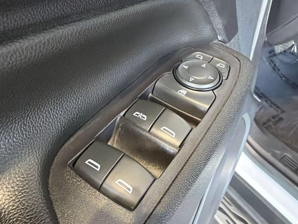 Used 2019 Chevrolet Equinox LT FWD image 19