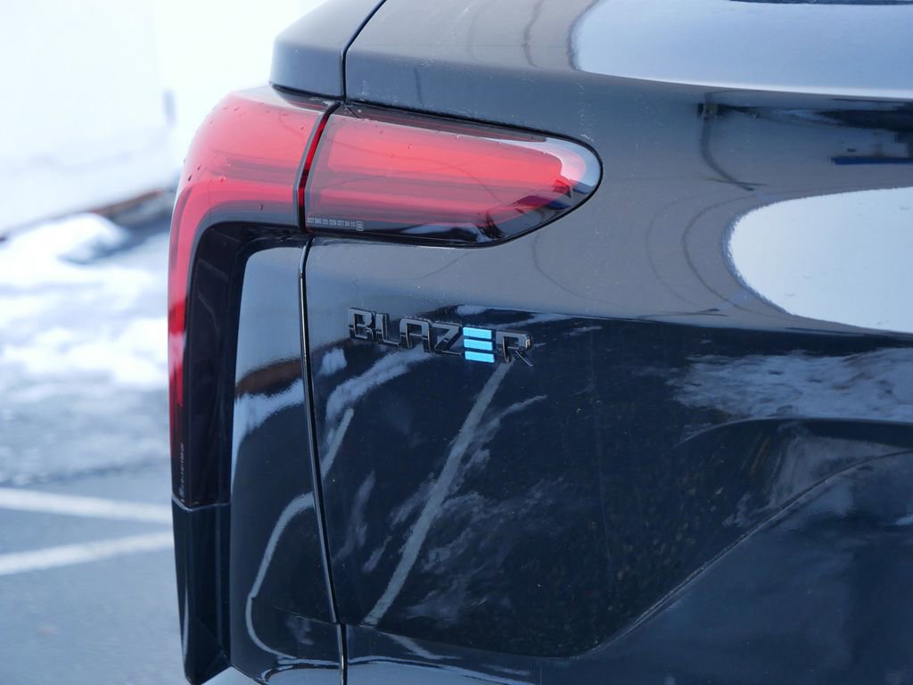 Used 2024 Chevrolet Blazer EV RS image 5