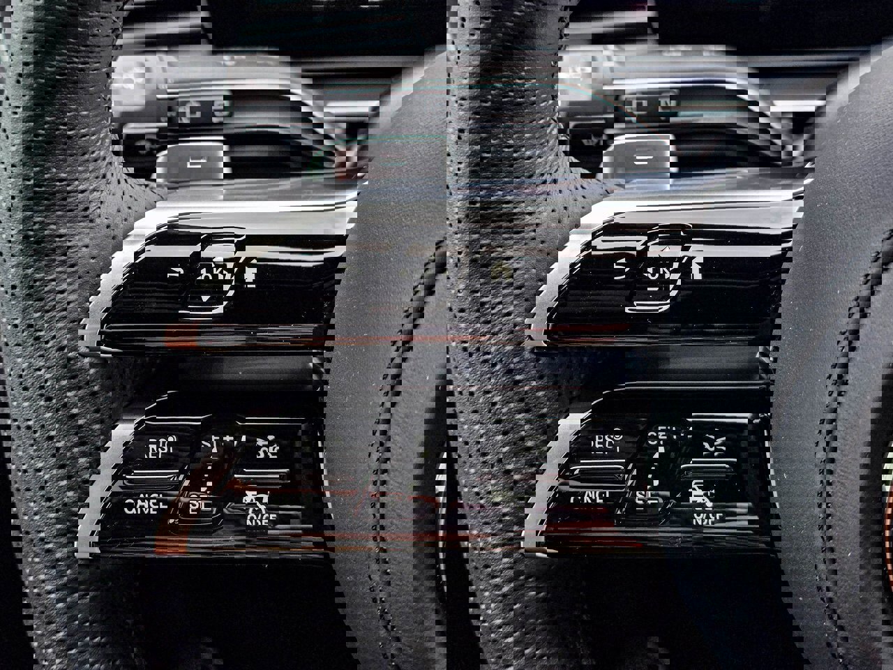 New 2026 Mercedes-Benz GLS 450 4MATIC image 23