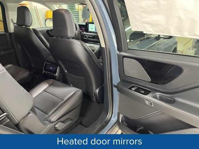 New 2026 Lincoln Aviator AWD image 28