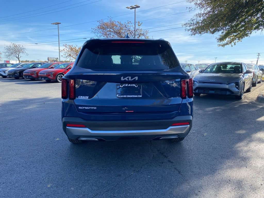 New 2026 Kia Sorento S FWD image 6