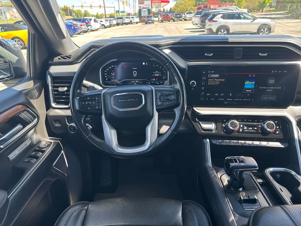 Used 2022 GMC Sierra 1500 Denali AWD/4WD image 14