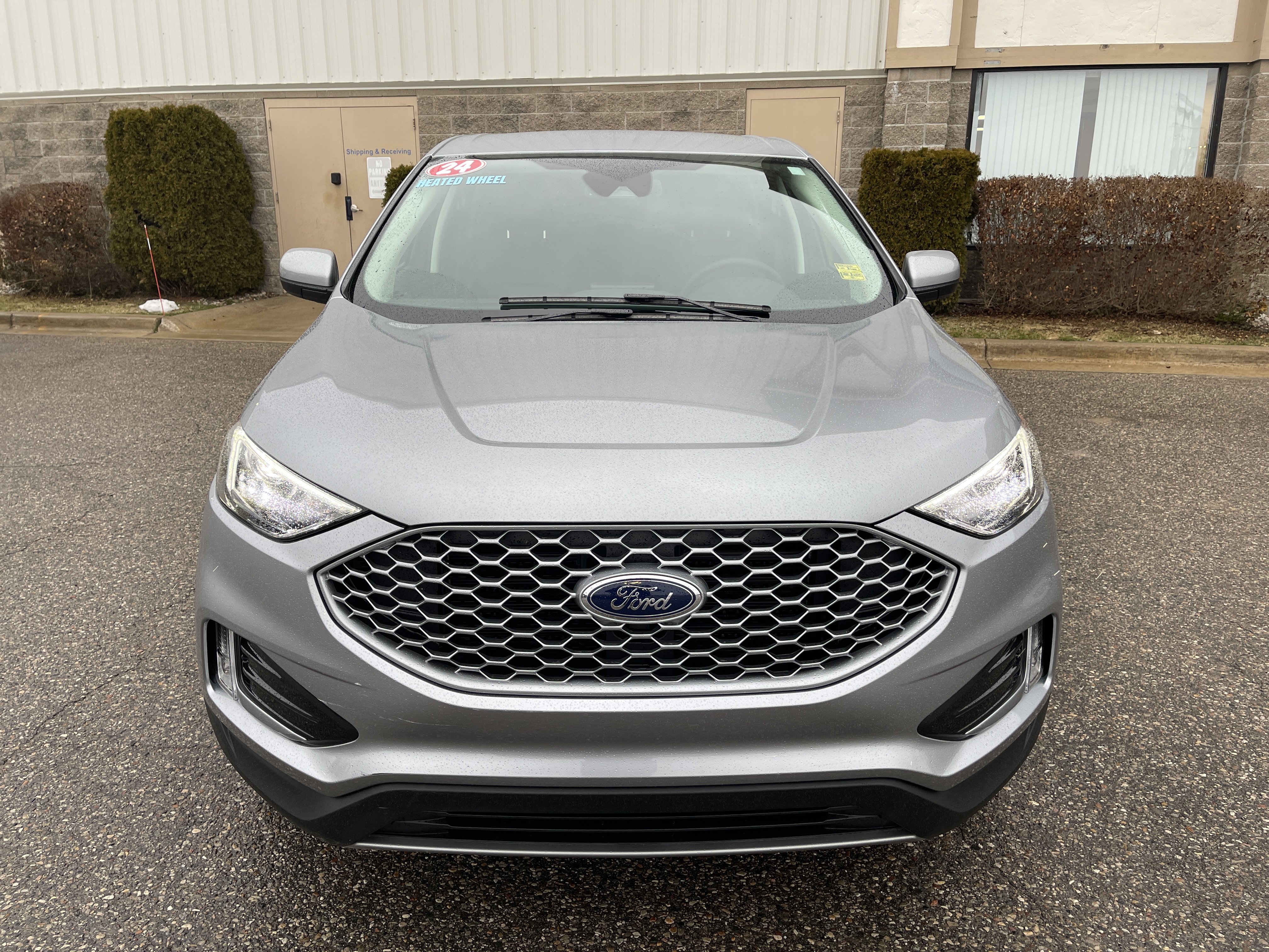 Used 2024 Ford Edge SEL w/ Convenience Package AWD/4WD image 8