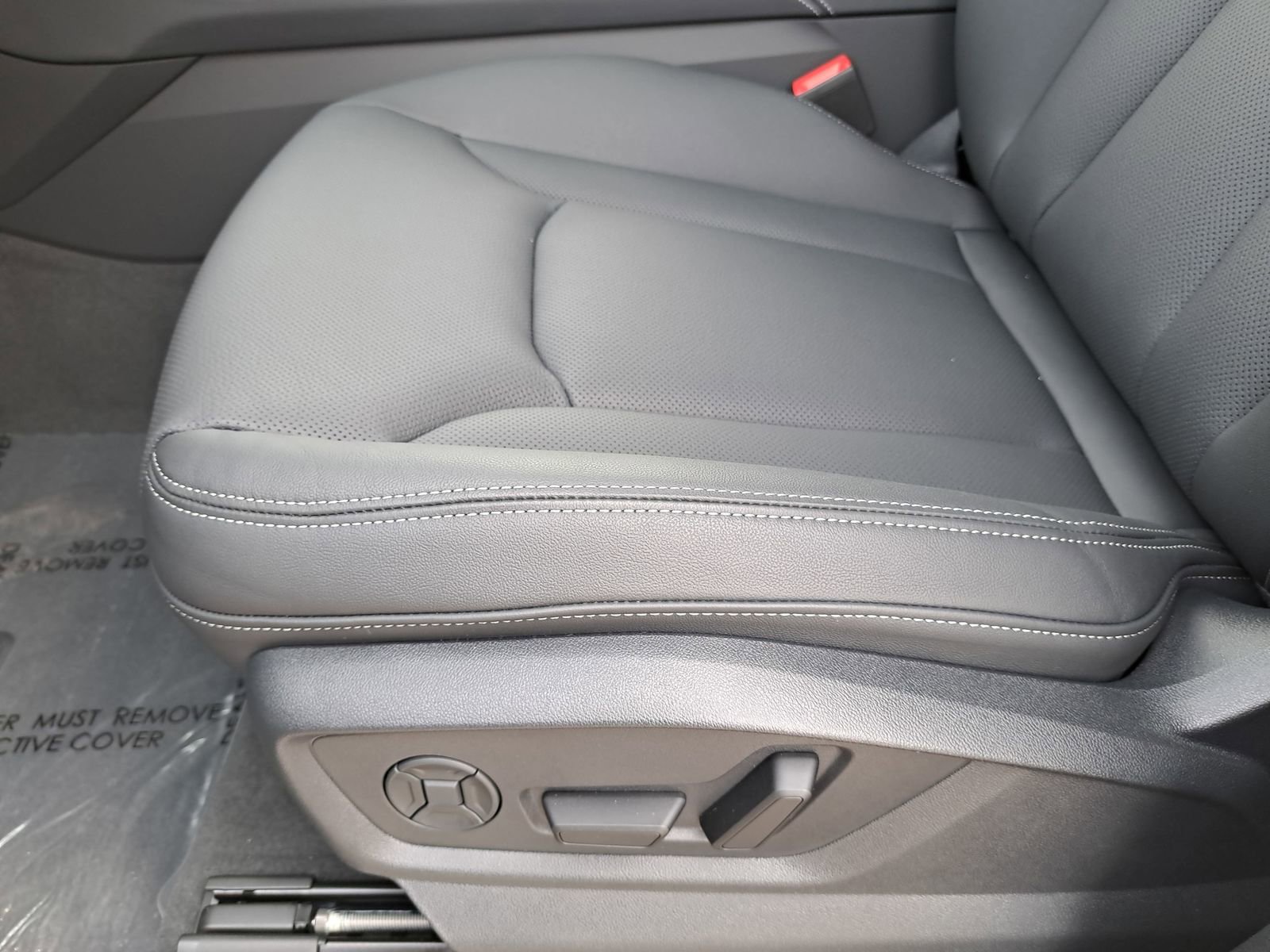 New 2026 Audi Q8 Premium Plus image 32