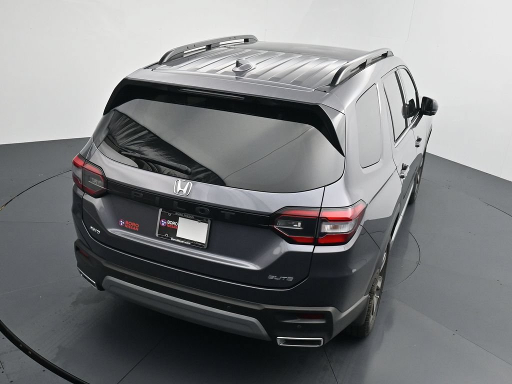 Used 2023 Honda Pilot Elite image 14