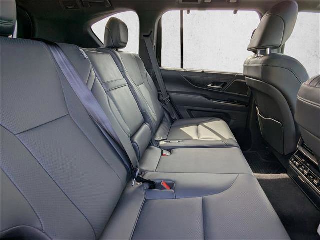 Used 2025 Lexus LX 700h Overtrail w/ Accessory Package (Z1) AWD/4WD image 19