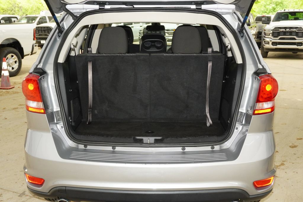 Used 2019 Dodge Journey SE w/ Connectivity Group image 28