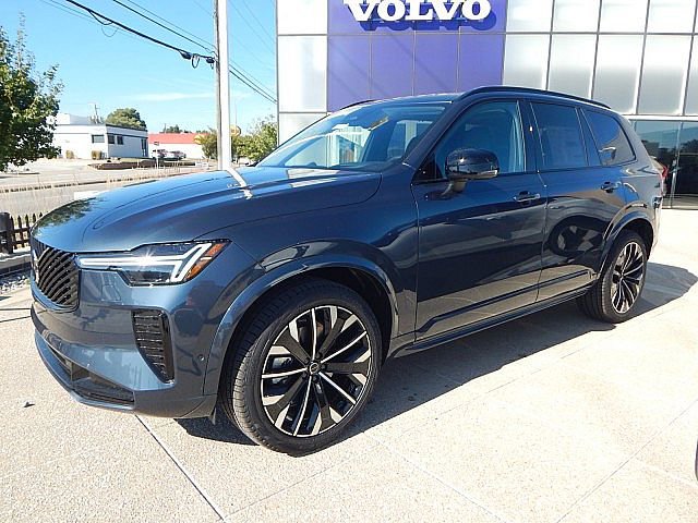 New 2026 Volvo XC90 B6 Ultra w/ Lounge Package image 10