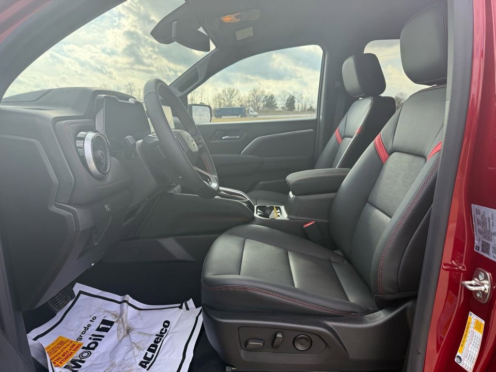 Used 2026 Chevrolet Colorado Z71 w/ Technology Package image 27