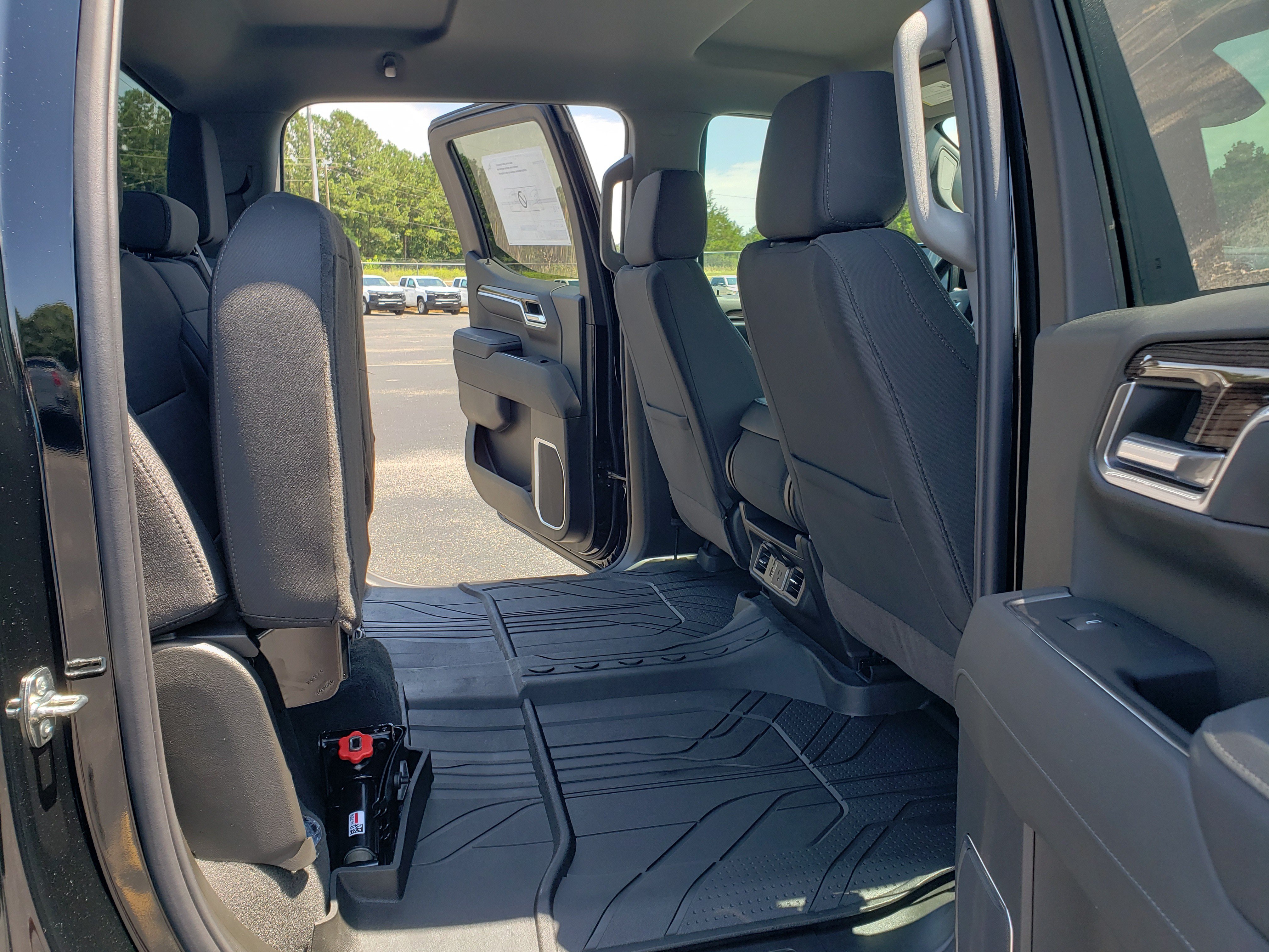 New 2026 Chevrolet Silverado 1500 RST w/ RST Select Package AWD/4WD image 31