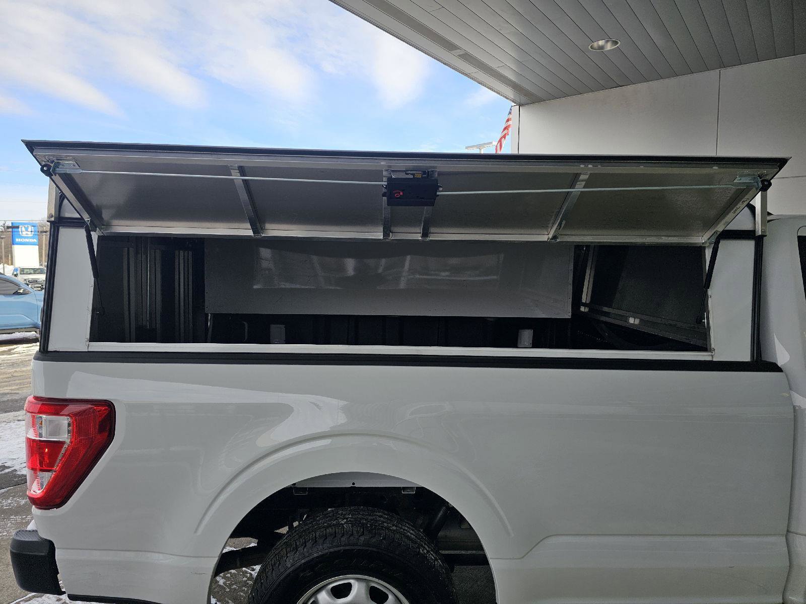 Used 2022 Ford F150 XL image 13