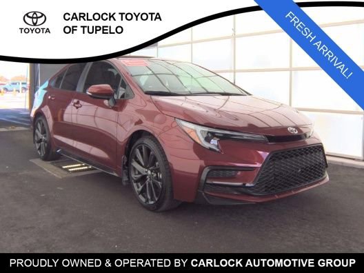 Used 2025 Toyota Corolla SE image 3