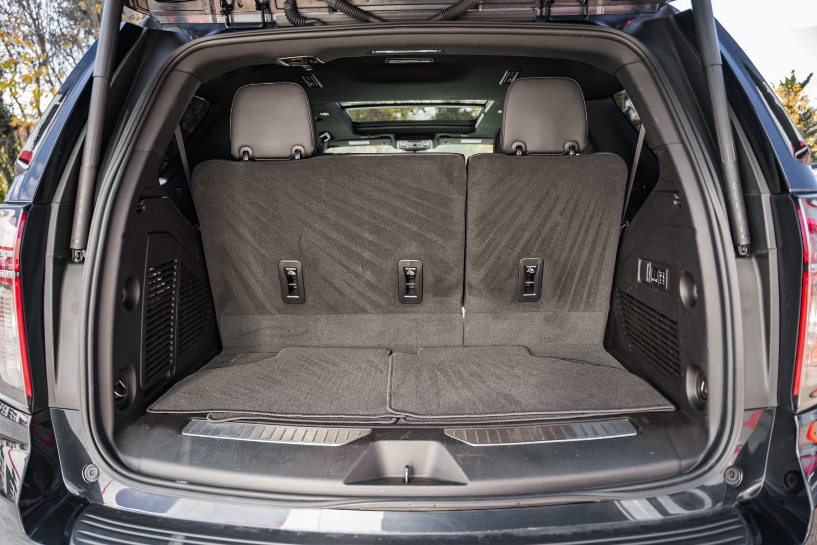 Used 2023 Chevrolet Tahoe High Country image 10