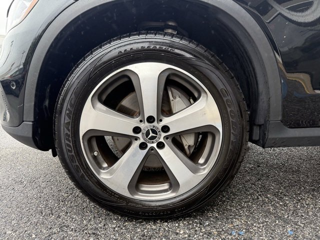 Used 2022 Mercedes-Benz GLC 300 4MATIC image 8