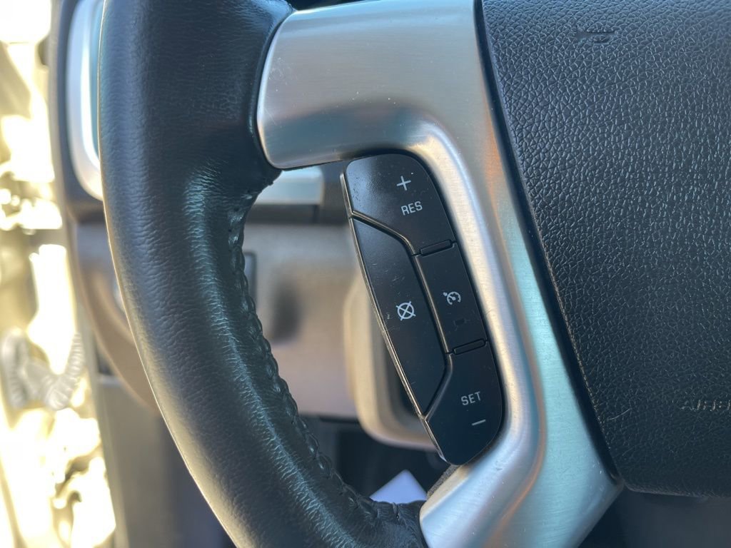 Used 2015 GMC Acadia SLT image 22