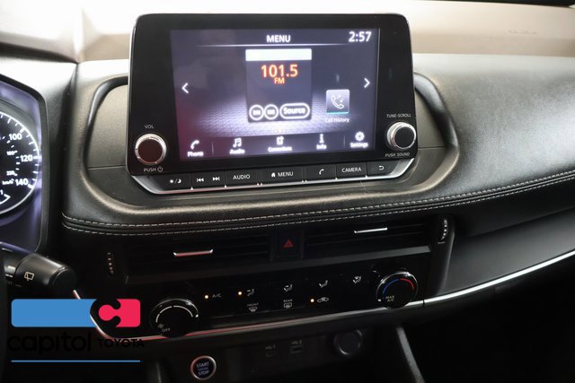 Used 2021 Nissan Rogue S AWD/4WD image 19