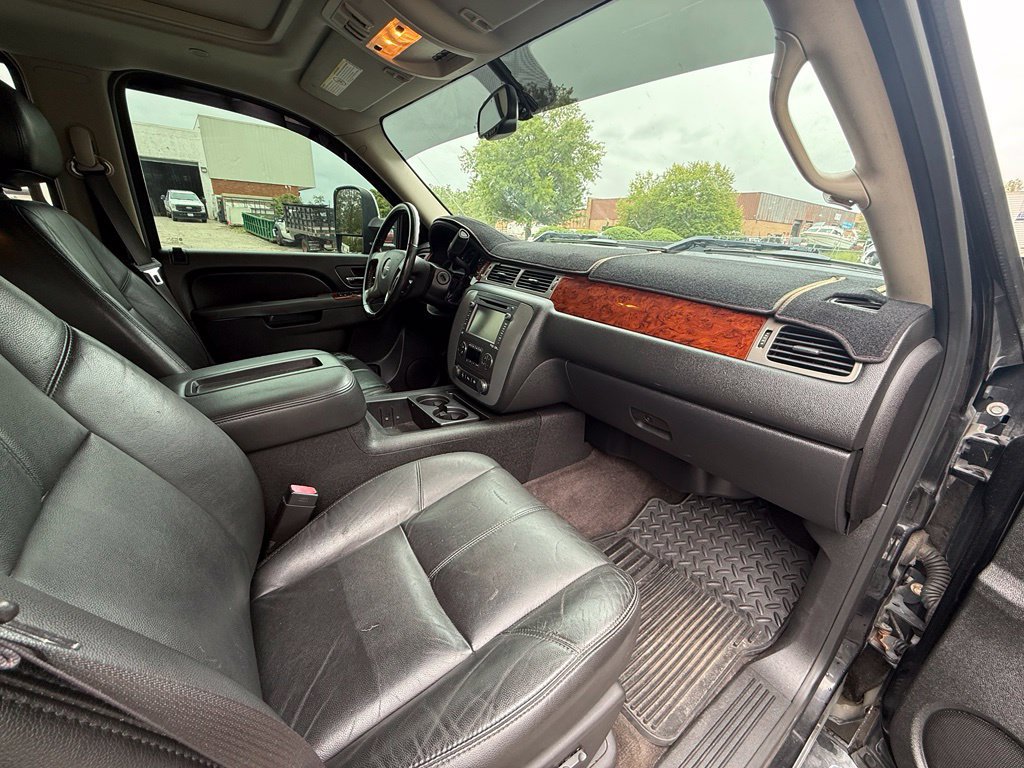 Used 2013 GMC Sierra 3500 SLT AWD/4WD image 12