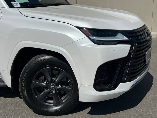 Used 2023 Lexus LX 600 4WD w/ Appearance Package image 2