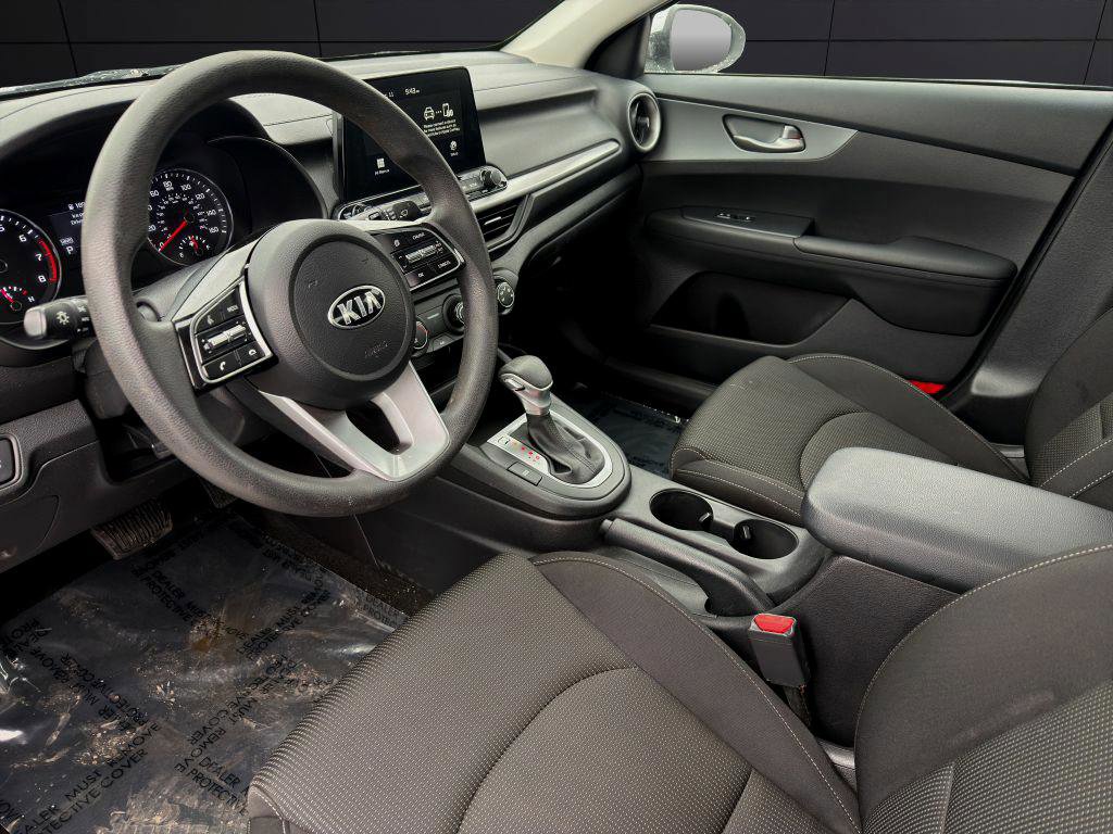 Used 2021 Kia Forte LXS image 12