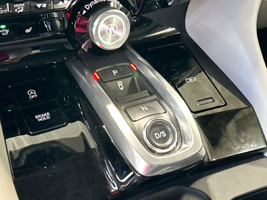 Used 2023 Acura MDX w/ Technology Package FWD image 29