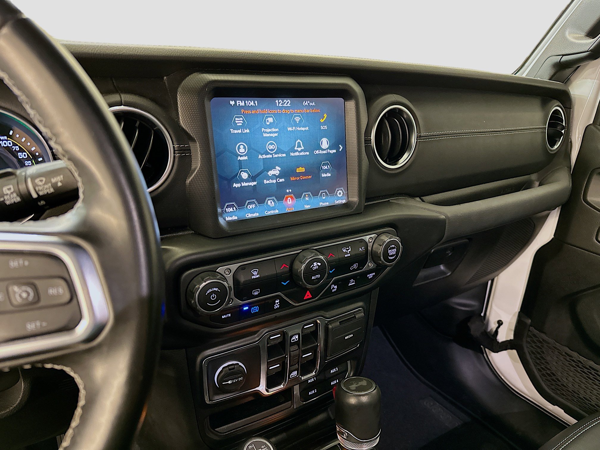 Used 2022 Jeep Wrangler Sahara w/ Safety Group image 26