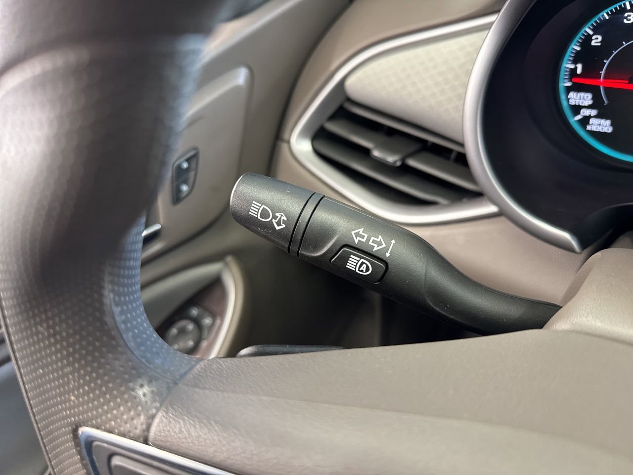 Used 2024 Chevrolet Malibu LS w/ Driver Confidence Package image 19