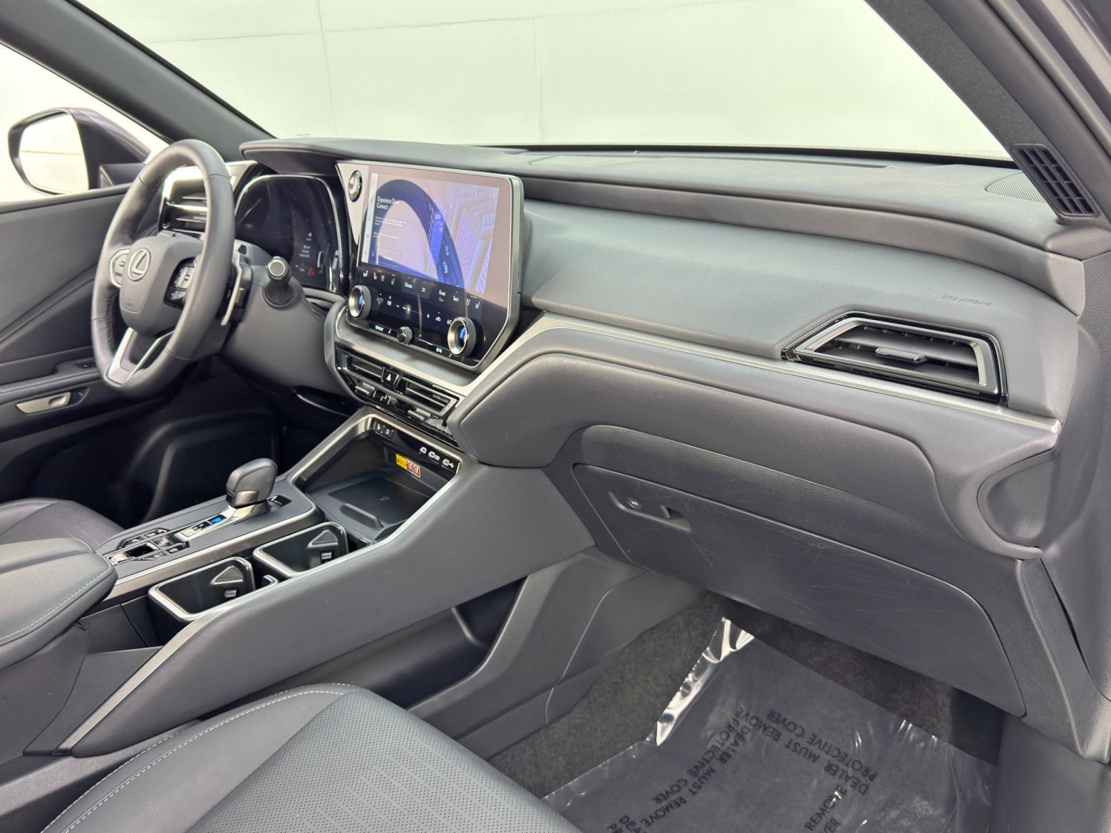 Used 2024 Lexus TX 350 AWD w/ Captains Chair Package image 15