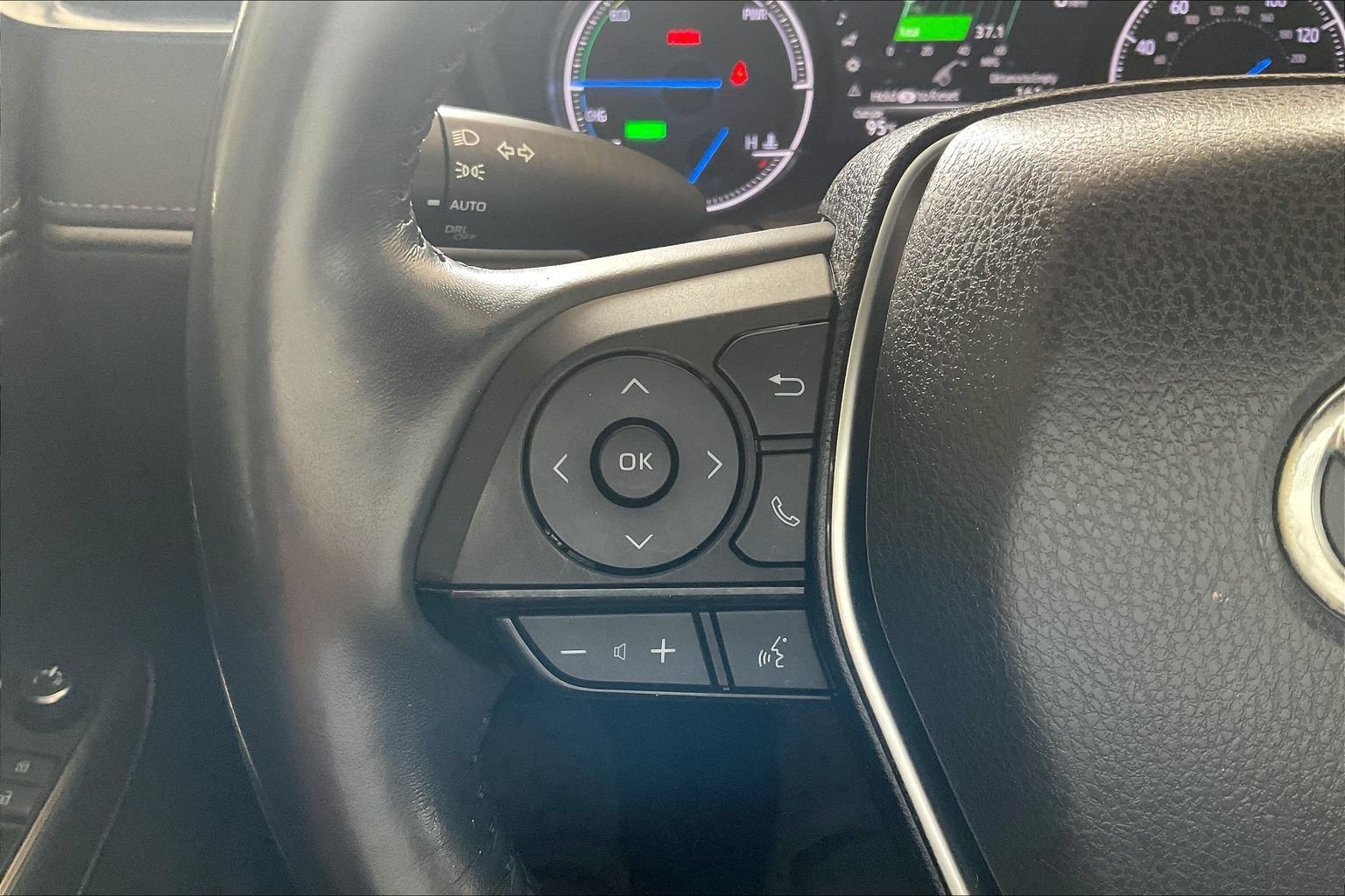 Used 2021 Toyota Venza Limited AWD/4WD image 11