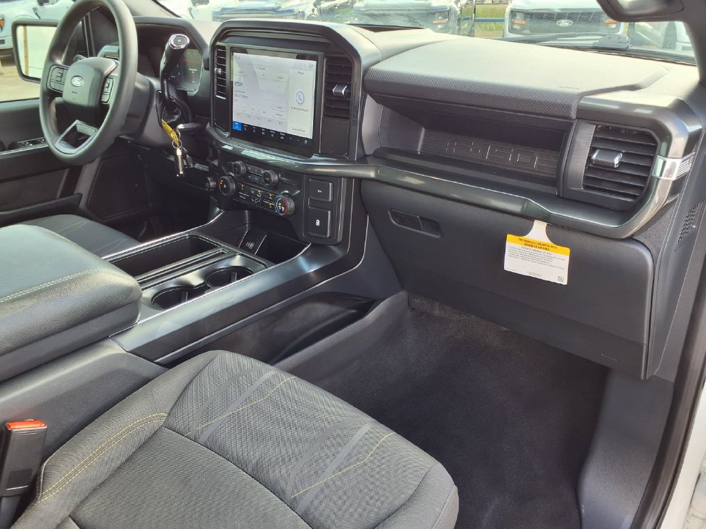Used 2025 Ford F150 STX RWD image 28