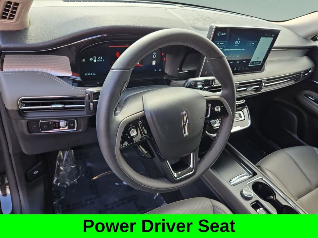 Used 2025 Lincoln Corsair FWD w/ Equipment Group 101A image 11