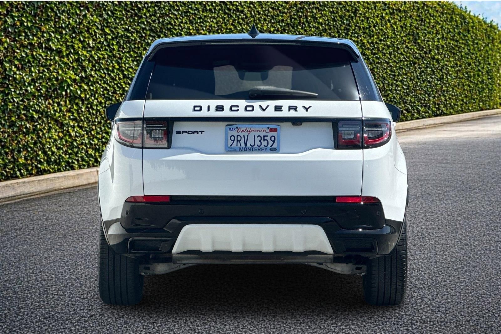 Used 2024 Land Rover Discovery Sport Dynamic SE AWD/4WD image 5