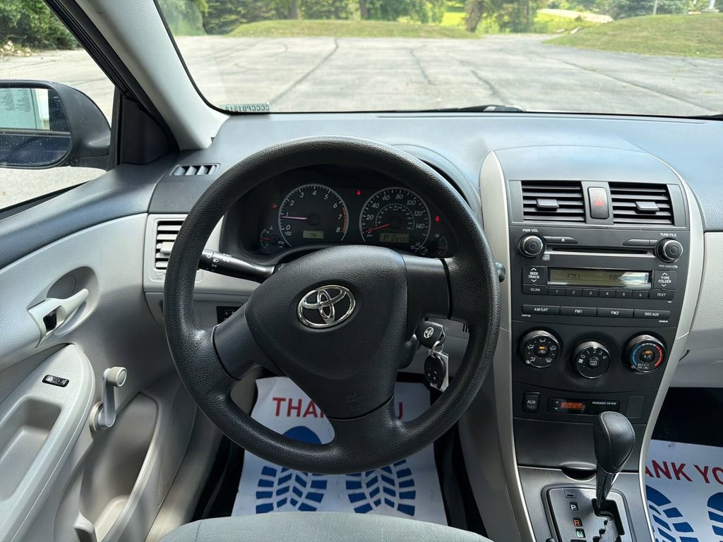 Used 2011 Toyota Corolla FWD image 18