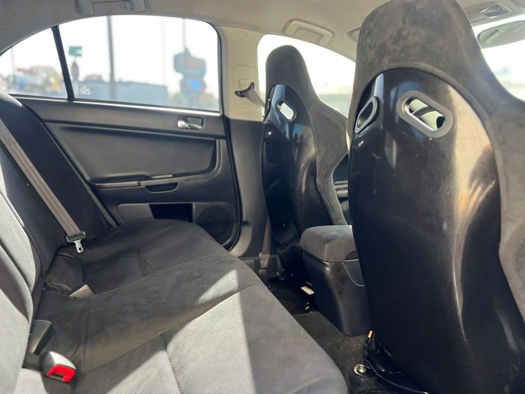 Used 2013 Mitsubishi Lancer Evolution GSR image 27