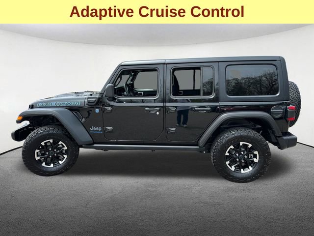 Used 2025 Jeep Wrangler Unlimited Rubicon 4xe w/ Convenience Group AWD/4WD image 6