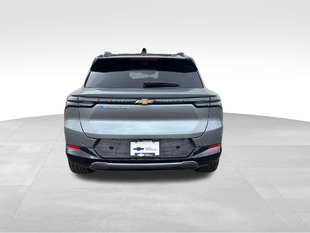 New 2025 Chevrolet Equinox EV LT w/ Convenience Package II AWD/4WD image 4