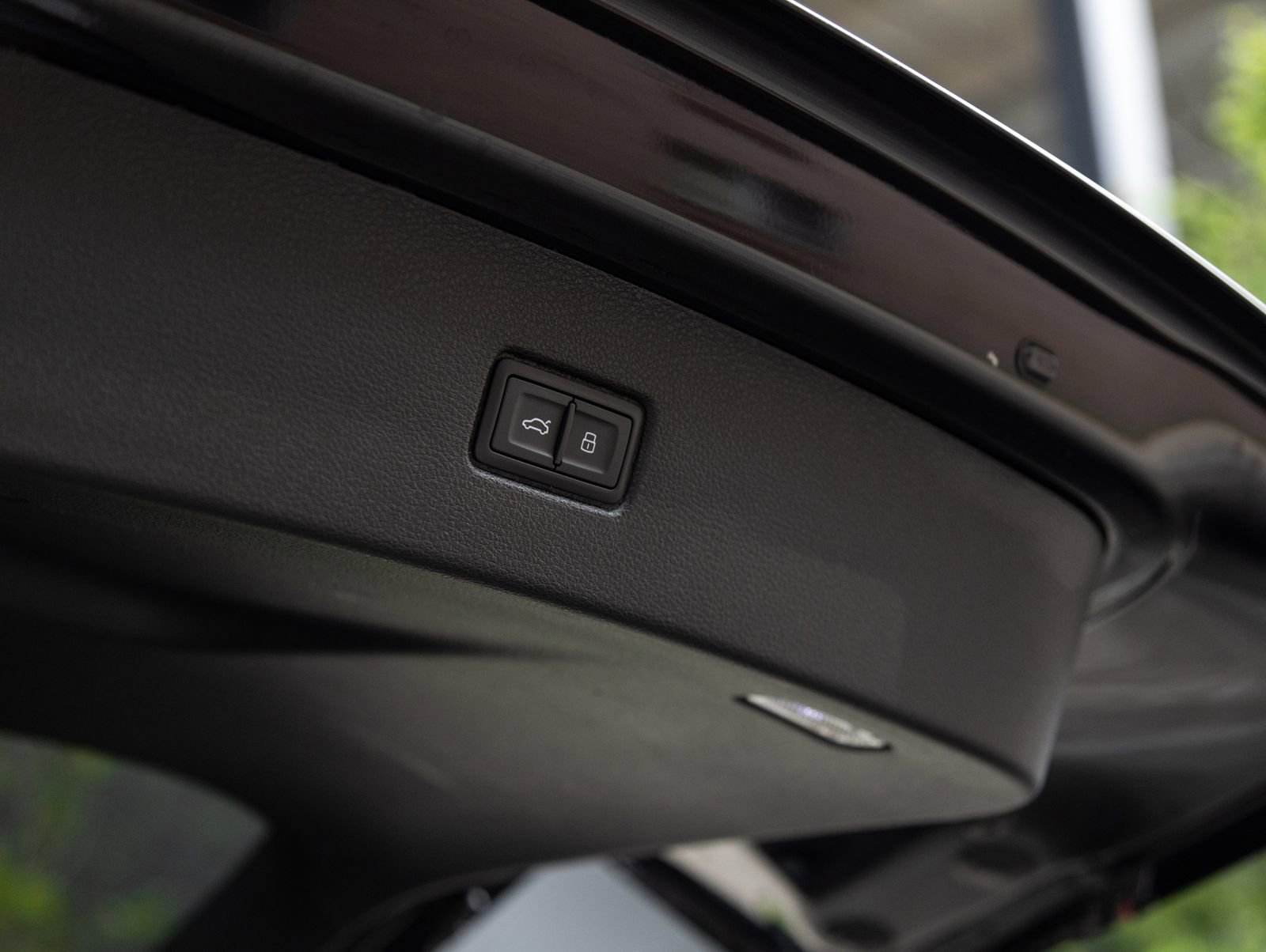 Used 2021 Audi SQ7 Prestige image 32