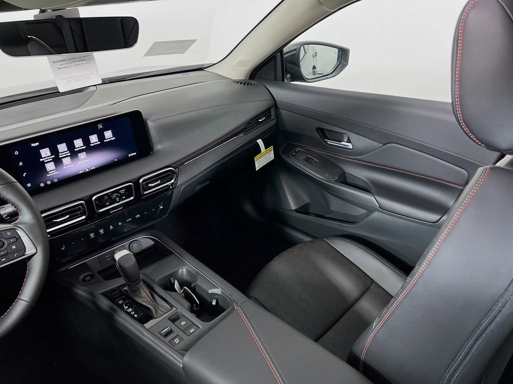New 2026 Nissan Sentra SR FWD image 23