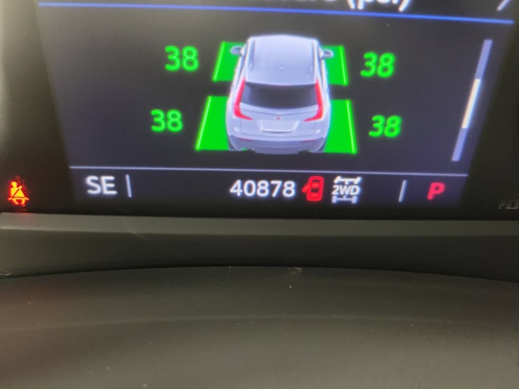Used 2023 Cadillac XT4 Premium Luxury AWD/4WD image 26
