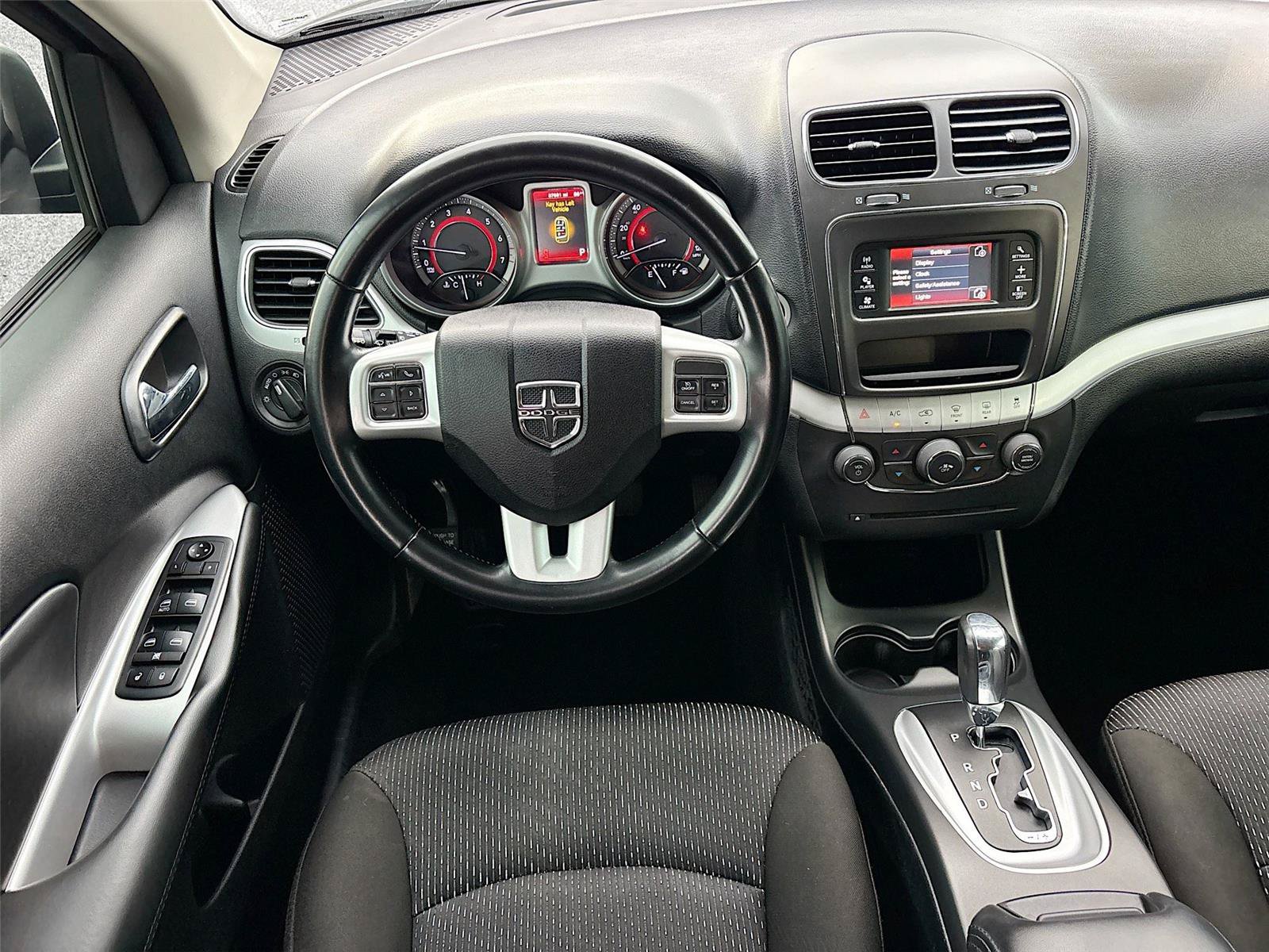 Used 2020 Dodge Journey SE w/ SE Popular Equipment Group FWD image 23