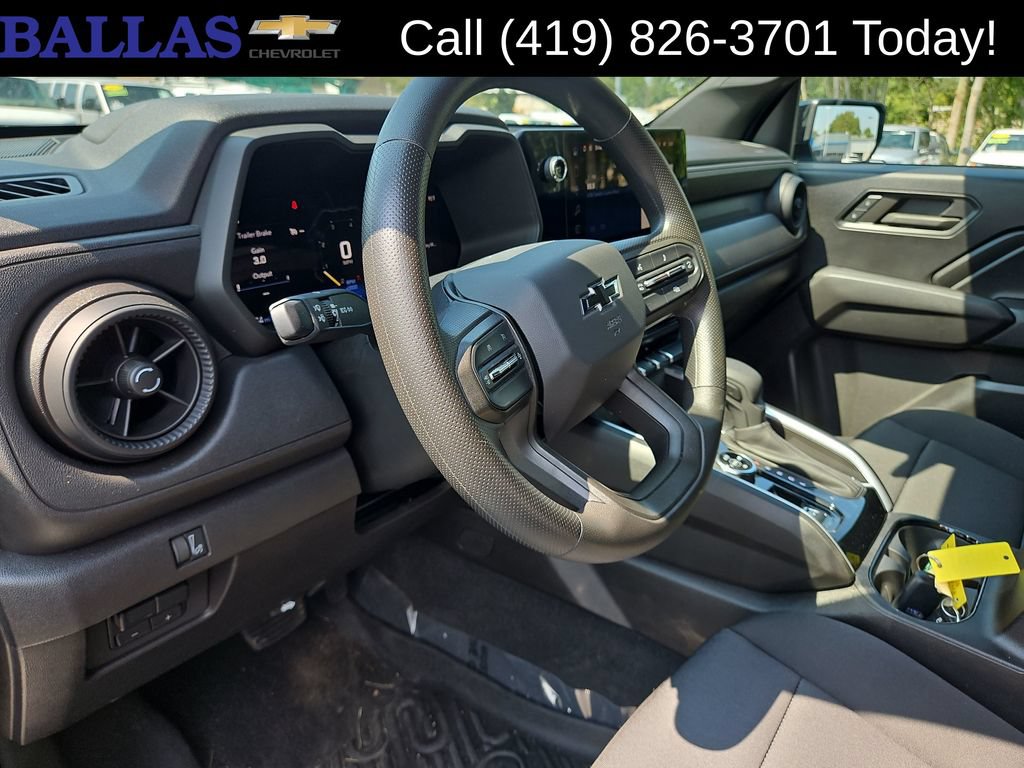 Certified 2024 Chevrolet Colorado Trail Boss w/ Advanced Trailering Package AWD/4WD image 12