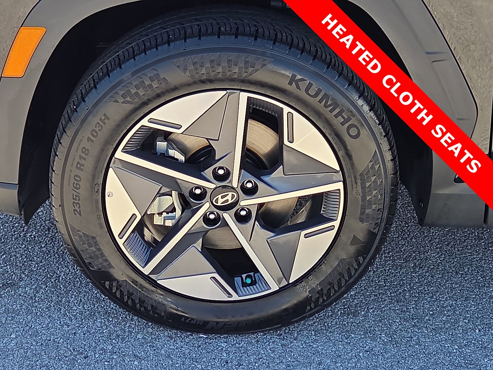 Used 2025 Hyundai Tucson SEL AWD/4WD image 7