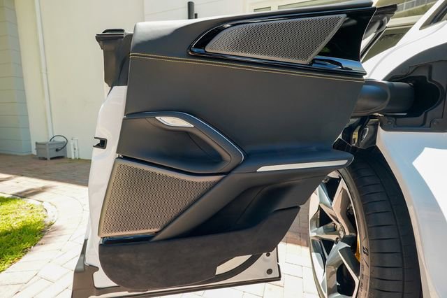 Used 2026 Ferrari Purosangue AWD/4WD image 94