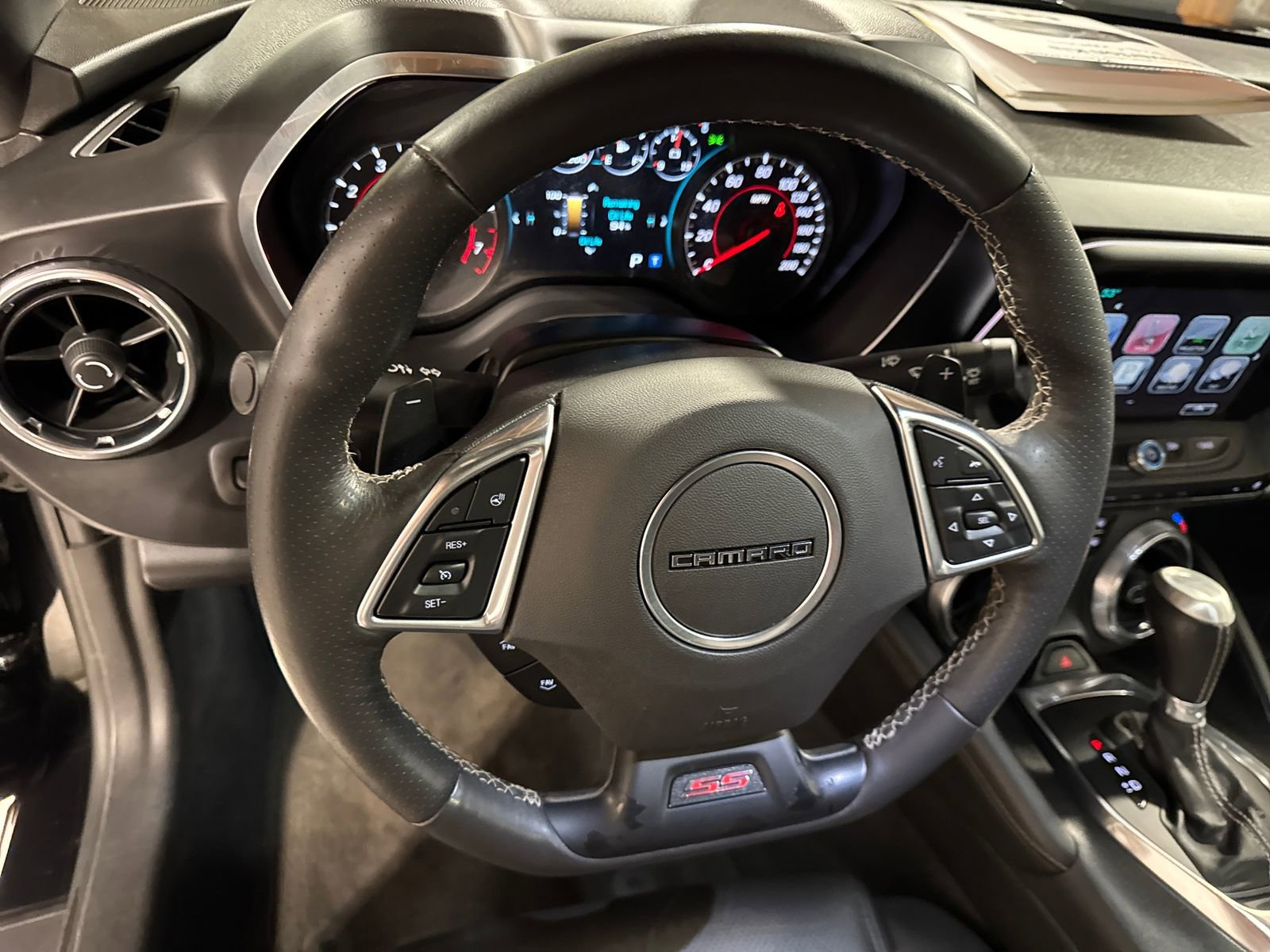 Used 2016 Chevrolet Camaro SS RWD image 19