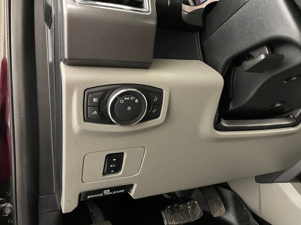 Used 2018 Ford F250 XLT w/ XLT Value Package AWD/4WD image 24