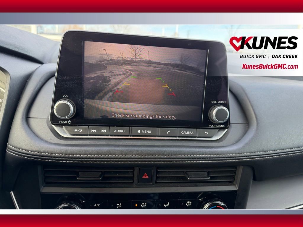 Used 2024 Nissan Rogue S image 18