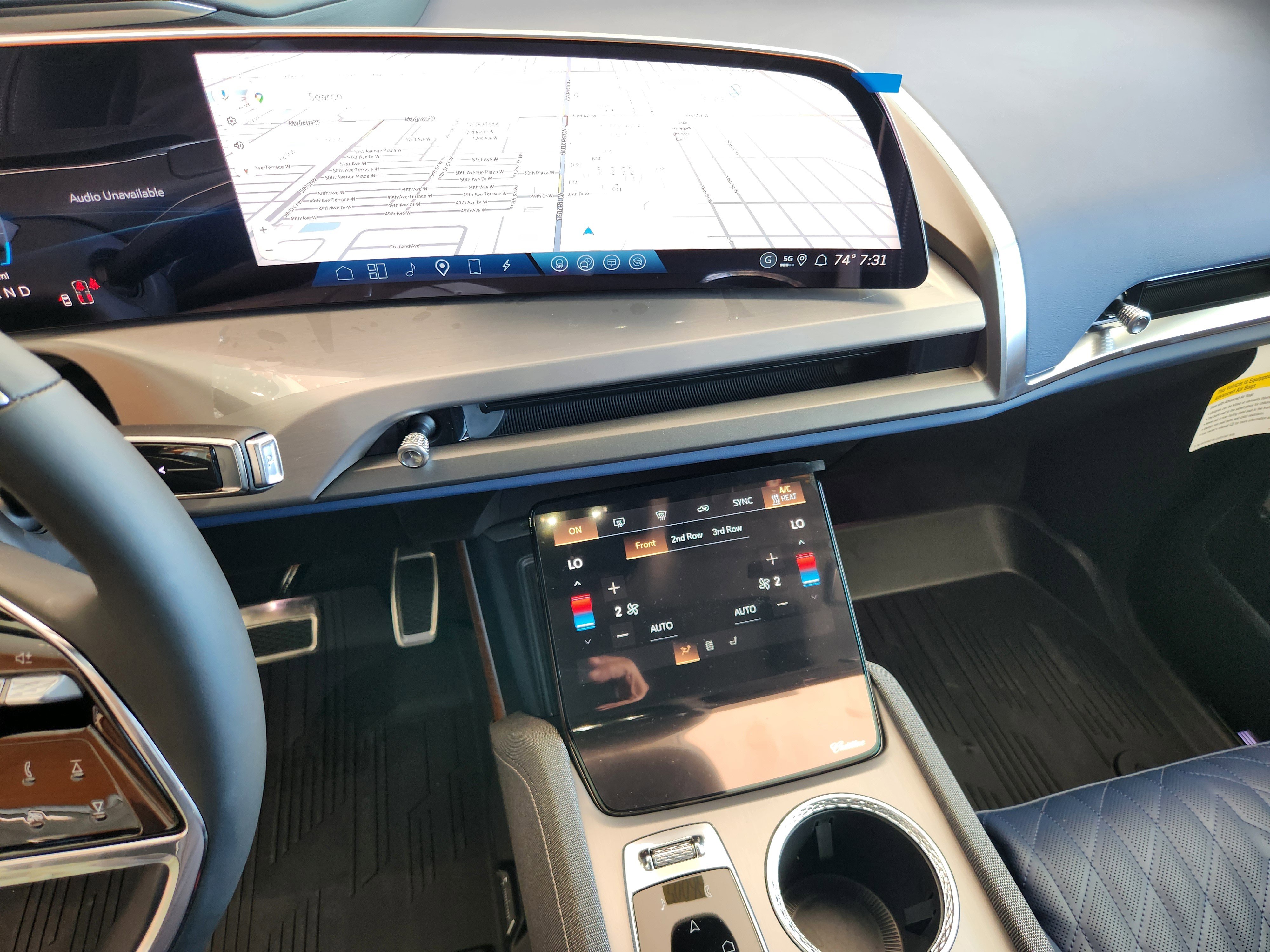 New 2026 Cadillac Vistiq Premium Luxury w/ LPO, Floor Liner Package image 25