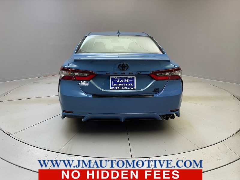 Used 2023 Toyota Camry SE w/ Blackout Package (TMS) image 4