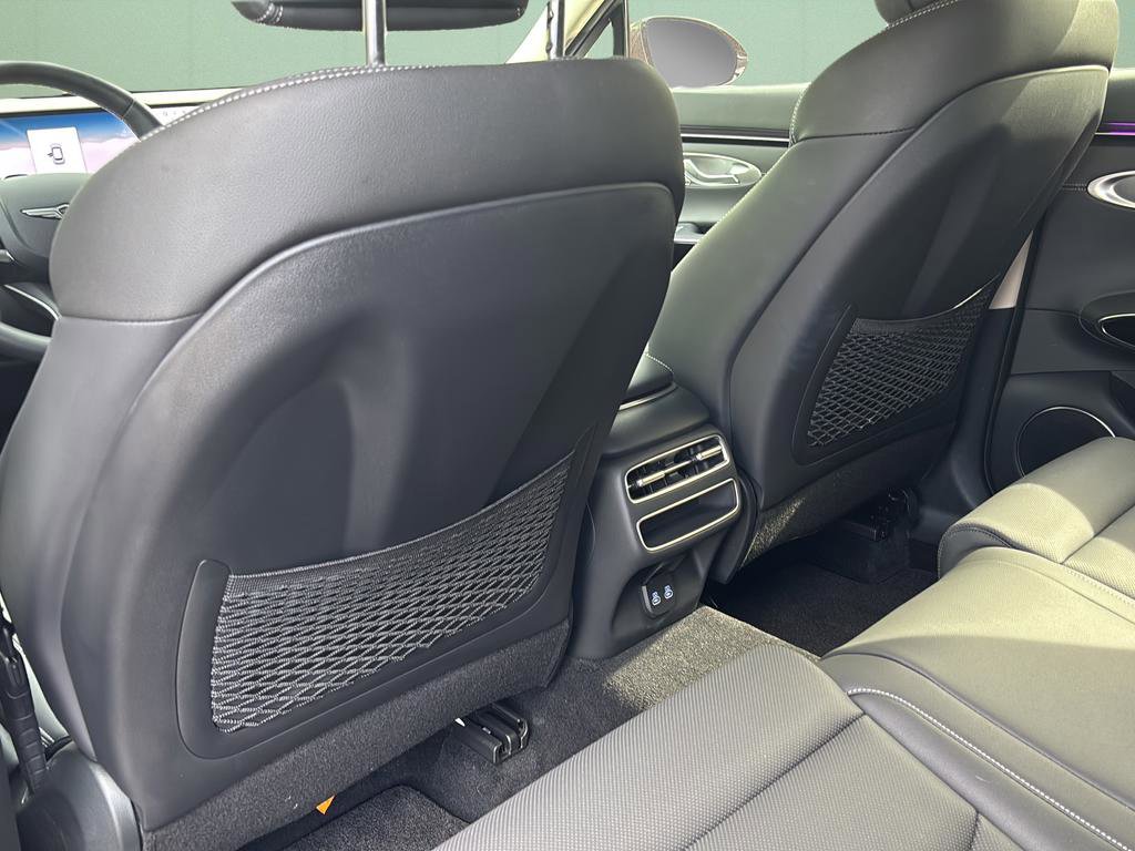 Certified 2026 Genesis GV70 2.5T image 17