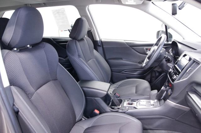 Used 2023 Subaru Forester Premium image 12